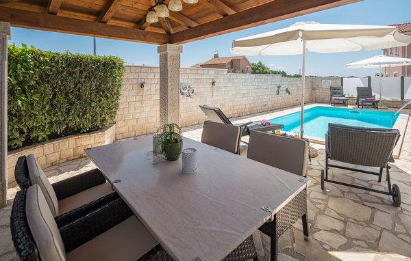 Holiday Home - Visnjan-Kastelir , Croatia - CIC215 12