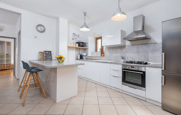 Holiday Home - Svetvincenat-Rezanci , Croatia - CIC405 4