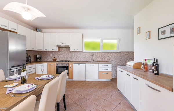 Holiday Home - Pula-Radeki Glavica , Croatia - CIC636 504