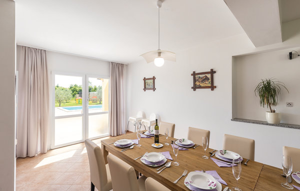 Holiday Home - Pula-Radeki Glavica , Croatia - CIC636 506