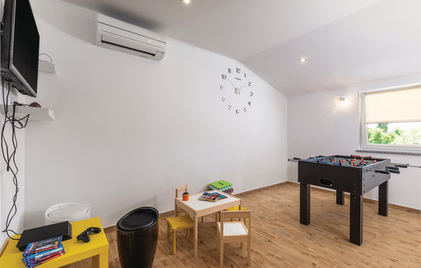 Holiday Home - Pula-Radeki Glavica , Croatia - CIC636 507