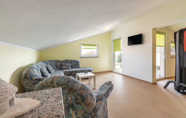 Holiday Home - Pula-Radeki Glavica , Croatia - CIC636 301