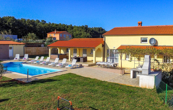 Holiday Home - Pula-Radeki Glavica , Croatia - CIC636 85