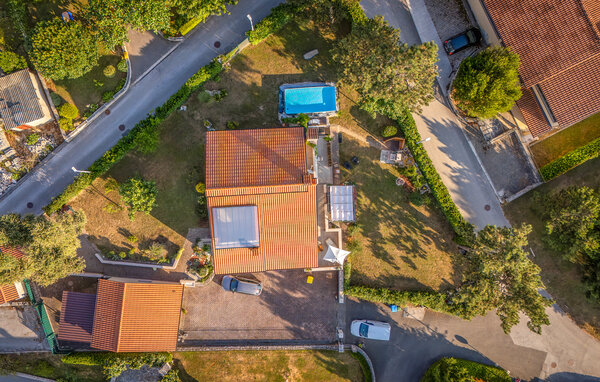 Semesterhus - Pazin , Kroatien - CIC683 84