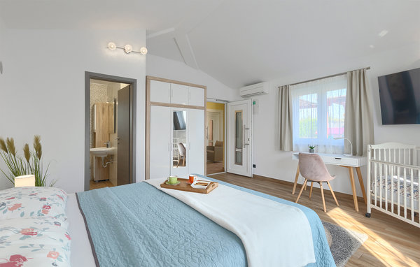 Feriehuse - Pula-Radeki Glavica , Kroatien - CIC920 601
