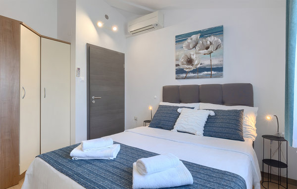 Feriehuse - Pula-Radeki Glavica , Kroatien - CIC920 607