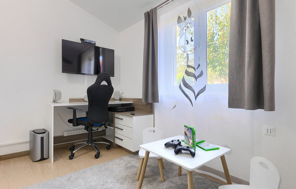 Feriehuse - Pula-Radeki Glavica , Kroatien - CIC920 610