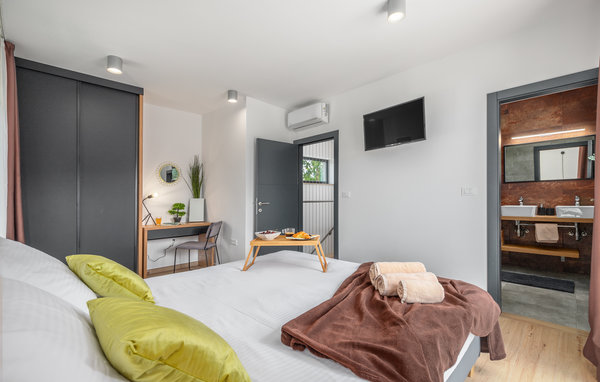 Semesterhus - Zminj-Sivati , Kroatien - CIC985 609