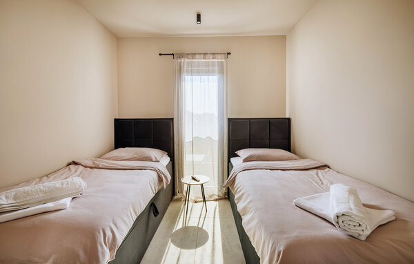 Holiday Home - Porec-Tar , Croatia - CID016 608