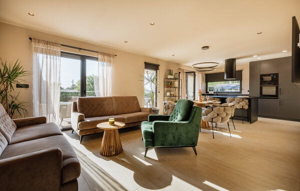 Holiday Home - Porec-Tar , Croatia - CID016 302