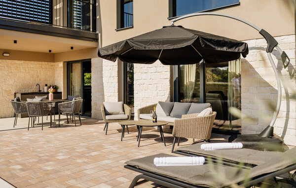 Holiday Home - Porec-Tar , Croatia - CID016 102