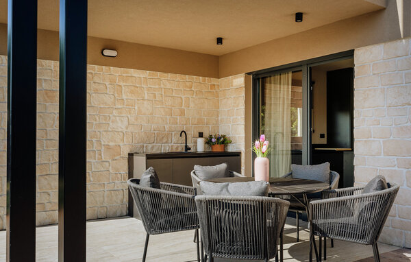 Holiday Home - Porec-Tar , Croatia - CID016 105