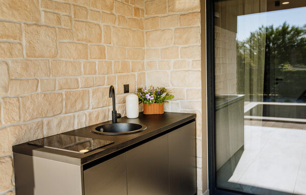 Holiday Home - Porec-Tar , Croatia - CID016 106