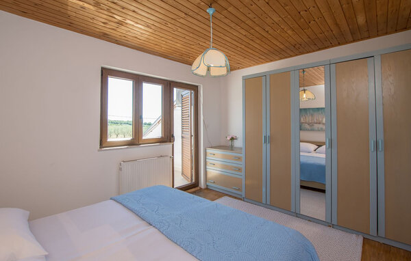 Holiday Home - Porec - Vrvari , Croatia - CID017 601