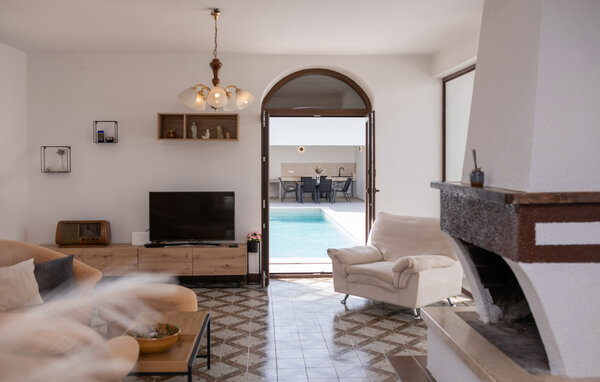 Holiday Home - Porec - Vrvari , Croatia - CID017 301
