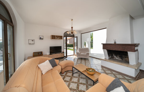 Holiday Home - Porec - Vrvari , Croatia - CID017 3