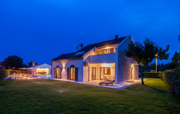 Holiday Home - Porec - Vrvari , Croatia - CID017 8