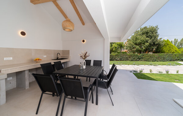Holiday Home - Porec - Vrvari , Croatia - CID017 17