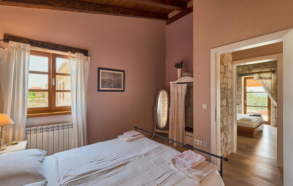 Holiday Home - Porec - Kastelir , Croatia - CID036 604