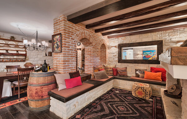 Holiday Home - Porec - Kastelir , Croatia - CID036 502