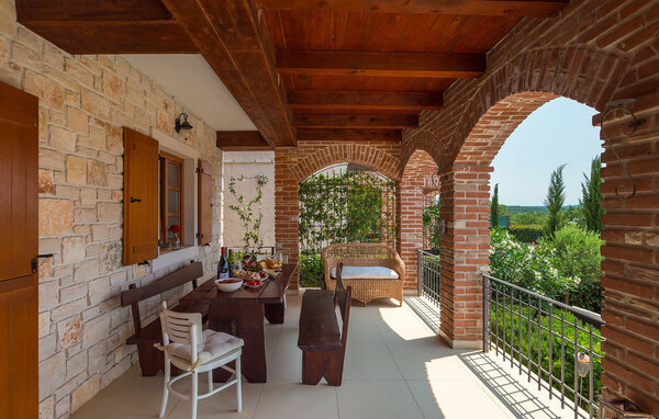 Holiday Home - Porec - Kastelir , Croatia - CID036 101