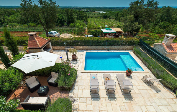 Holiday Home - Porec - Kastelir , Croatia - CID036 201