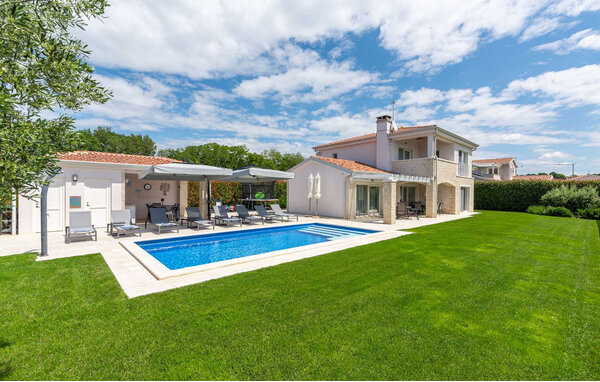 Feriehus - Porec-Deklici , Kroatia - CID054 1