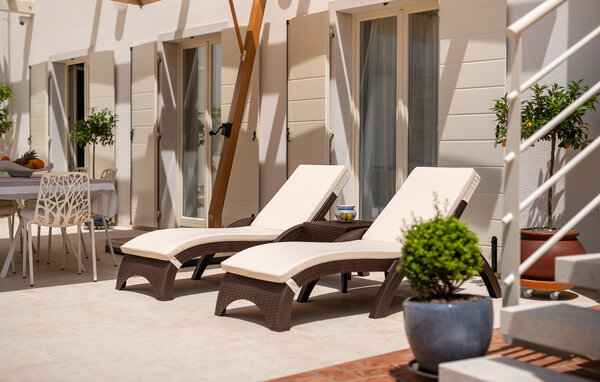 Holiday Home - Porec-Vabriga , Croatia - CID057 102