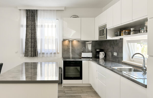 Vakantiehuis - Porec - Stancija Vergotini , Kroatië - CID064 404