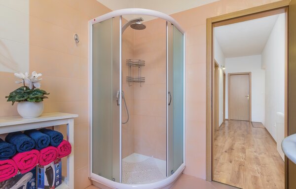 Holiday Home - Tinjan - Radetici , Croatia - CIE031 702