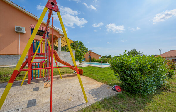 Holiday Home - Tinjan - Radetici , Croatia - CIE031 102