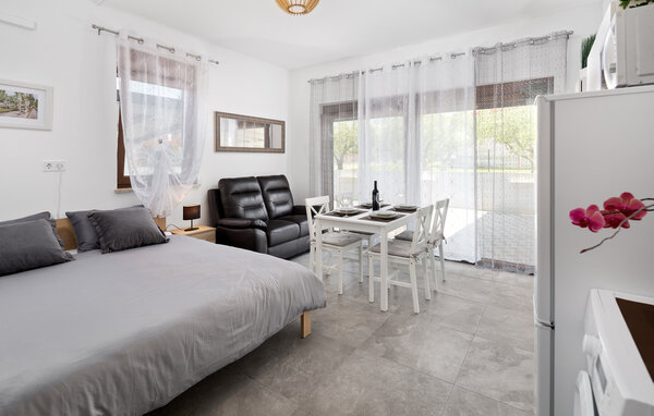 Apartment - Porec-Varvari , Croatia - CIE057 602