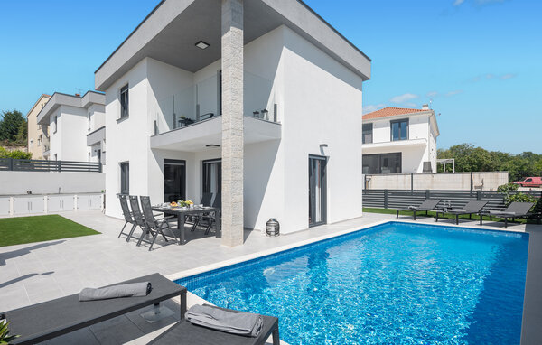 Ferienhaus - Porec - Musales , Kroatien - CIE092 1