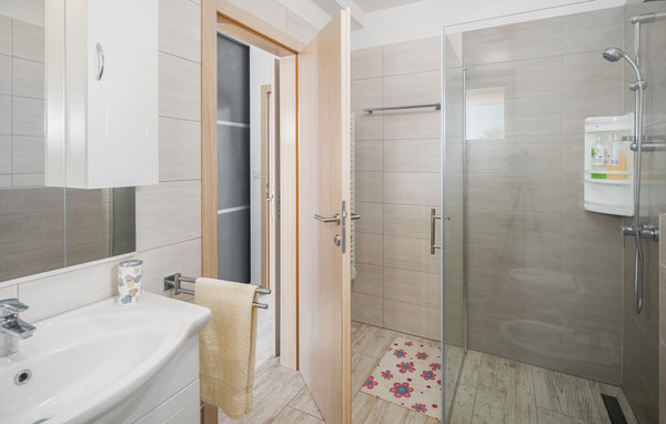 Domy wakacyjne - Porec , Chorwacja - CIE838 701