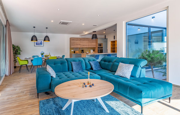 Domy wakacyjne - Porec- Cervar , Chorwacja - CIE998 302