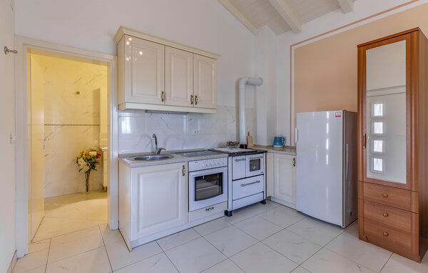 Holiday Home - Fazana - Peroj , Croatia - CIF051 405