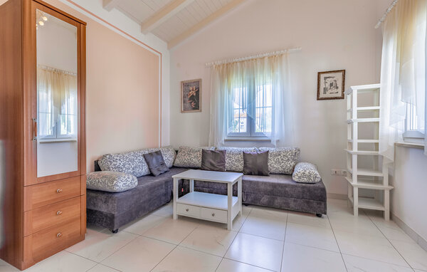 Holiday Home - Fazana - Peroj , Croatia - CIF051 305