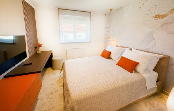 Apartment - Fazana , Croatia - CIF055 602