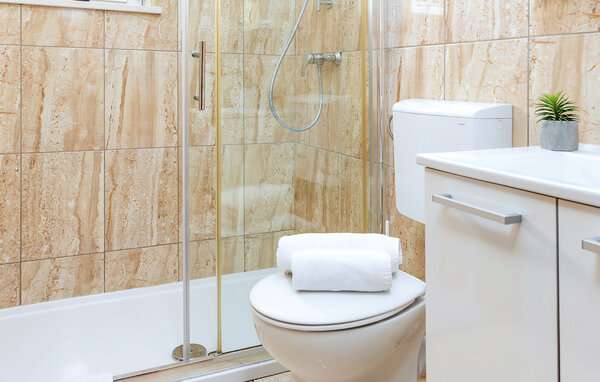 Apartment - Fazana , Croatia - CIF059 701