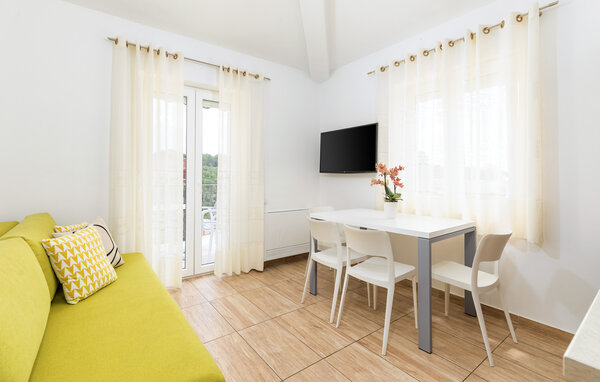 Apartment - Fazana , Croatia - CIF059 4