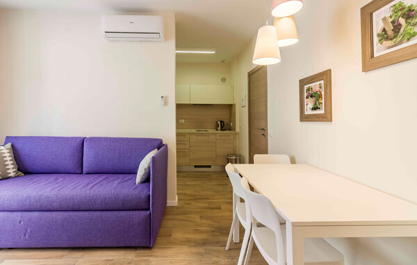 Apartment - Fazana , Croatia - CIF062 301