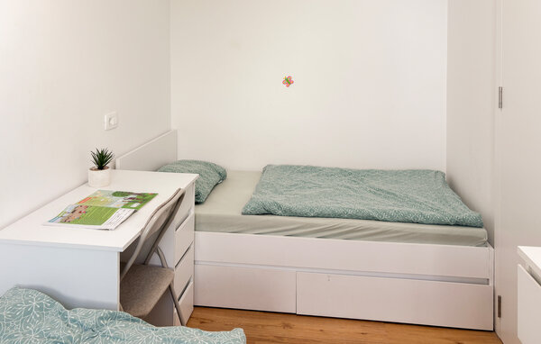 Apartment - Fazana-Barbariga , Croatia - CIF092 604