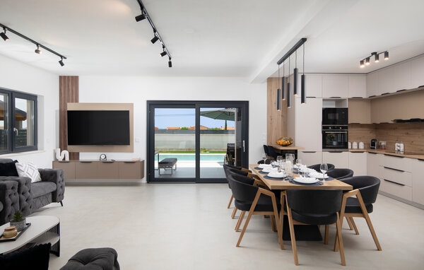 Holiday Home - Fazana-Valbandon , Croatia - CIF095 3
