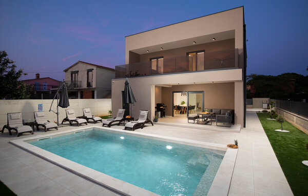 Holiday Home - Fazana-Valbandon , Croatia - CIF095 1