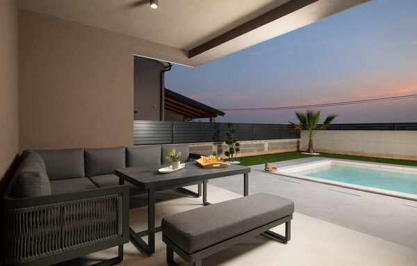 Holiday Home - Fazana-Valbandon , Croatia - CIF095 2
