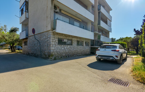 Apartment - Fazana , Croatia - CIF427 82