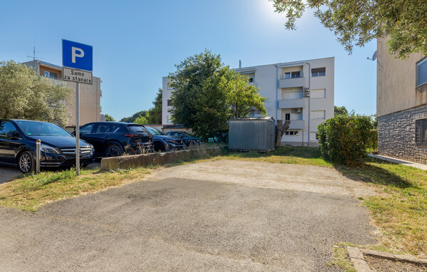 Apartment - Fazana , Croatia - CIF427 102