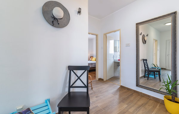 Apartment - Fazana , Croatia - CIF827 502