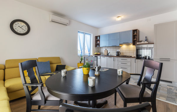 Apartment - Fazana , Croatia - CIF827 301
