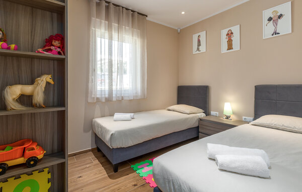 Holiday Home - Barbariga , Croatia - CIF908 605